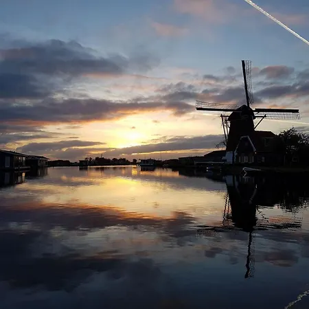 펜션 Wellness Ruigenhoek 13a - Sauna, Jacuzzi ! *