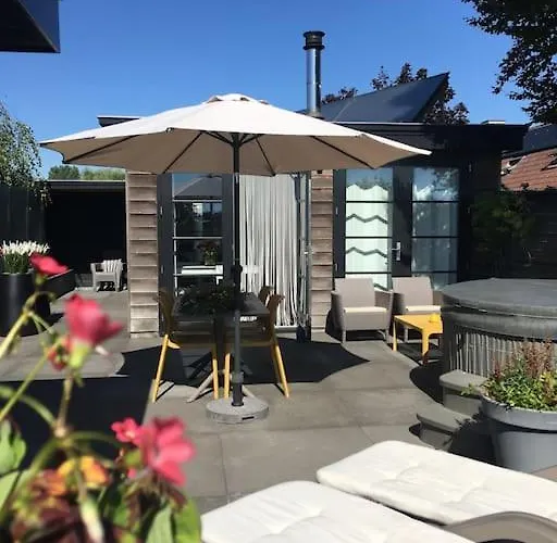 Wellness Ruigenhoek 13a - Sauna, Jacuzzi ! 펜션 De Zilk