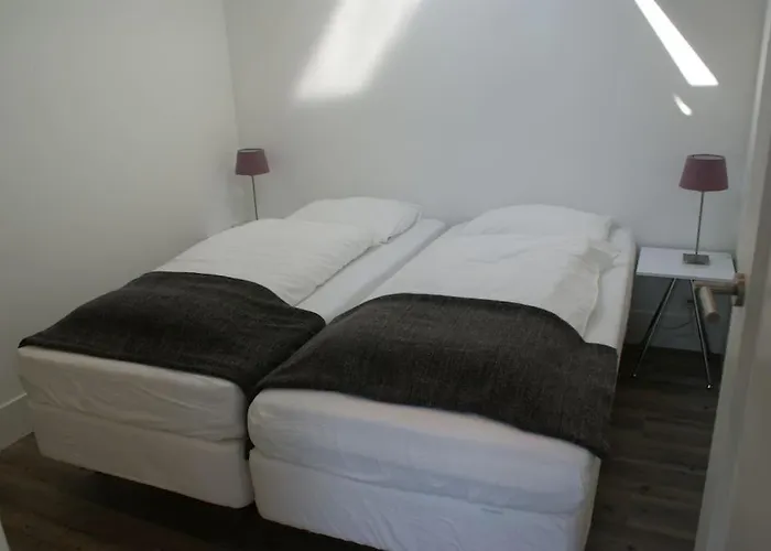 펜션 Wellness Ruigenhoek 13a - Sauna, Jacuzzi ! De Zilk